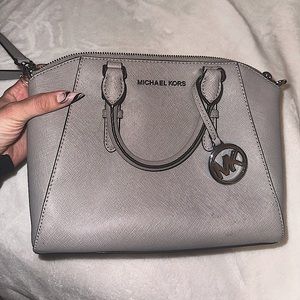 Michael Kors Crossbody Purse